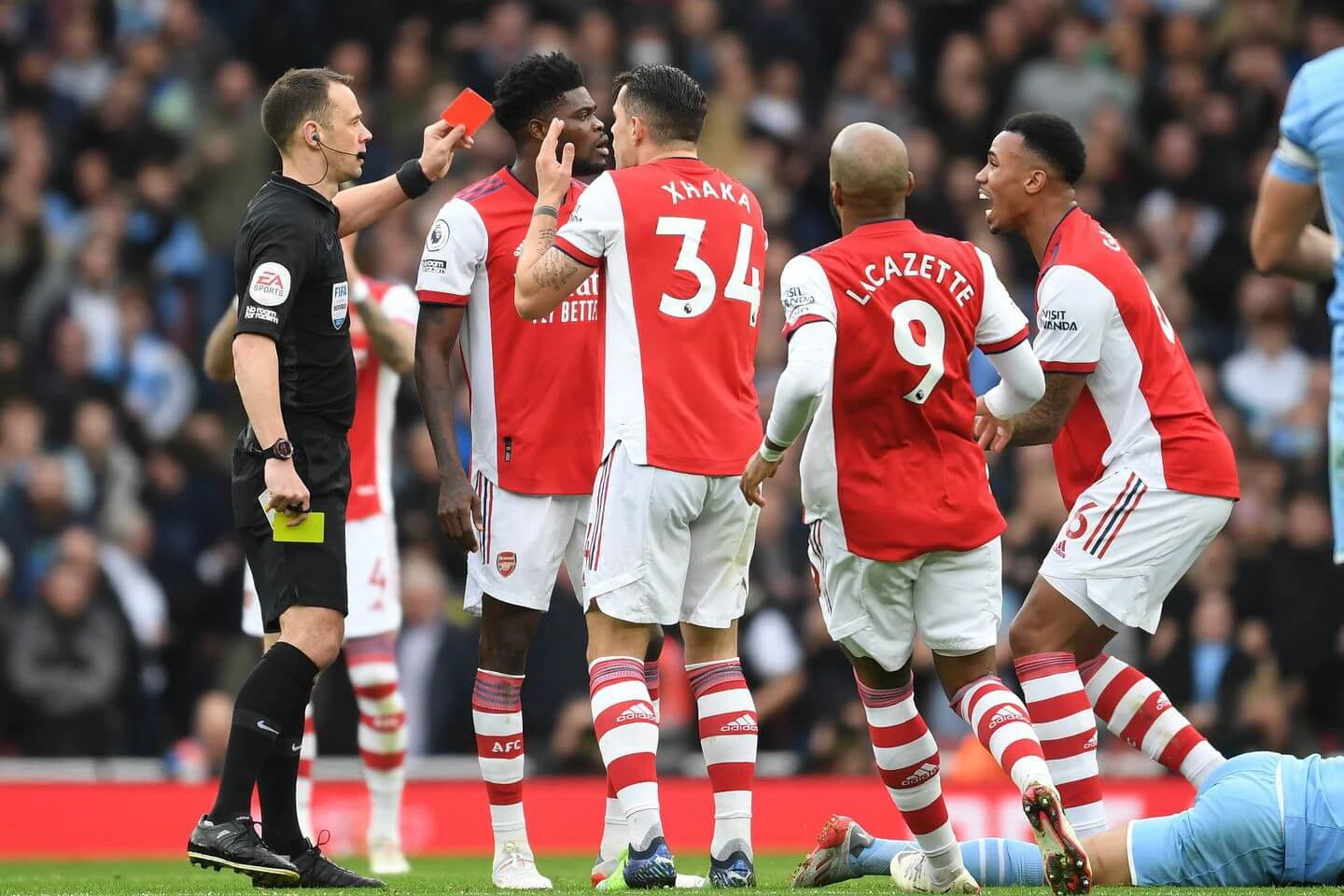 total team booking points in football betting