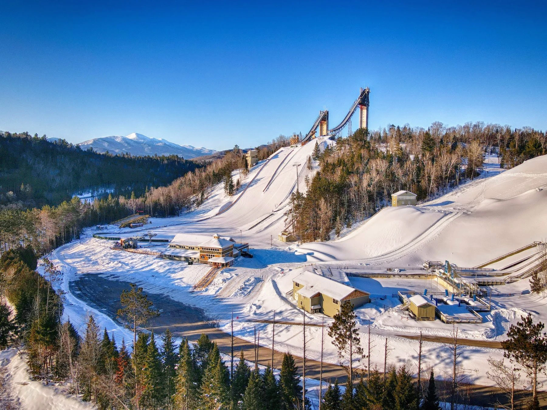 how ski jumping is scored