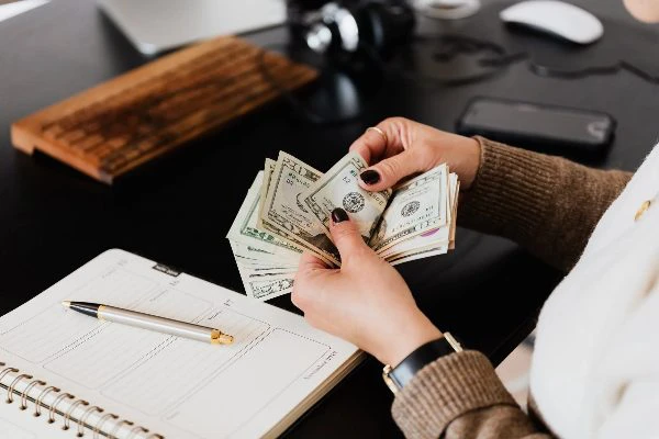 how-do-bookies-make-money how-do-bookies-make-money