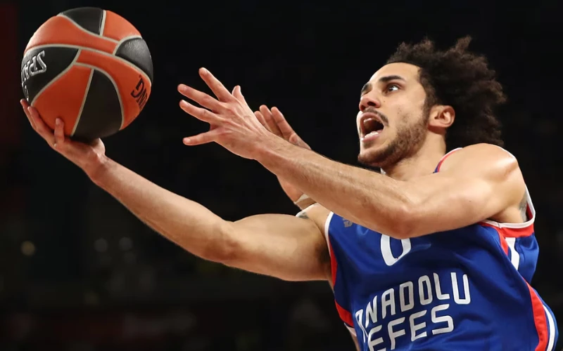 euroleague-predictions-anadolu-efes-shane-larkin