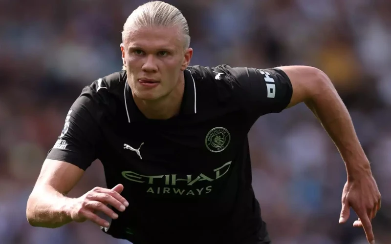 erling-haaland-football-player erling-haaland-football-player