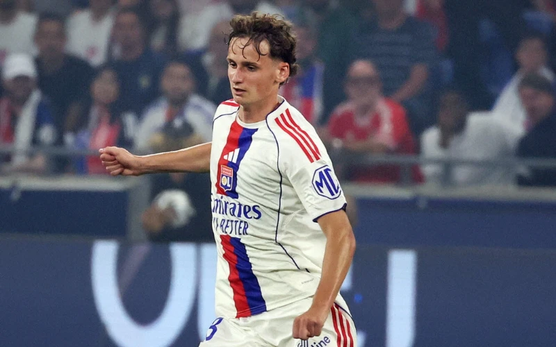 uefa-europa-league-lyon-olympique-tyler-morton uefa-europa-league-lyon-olympique-tyler-morton